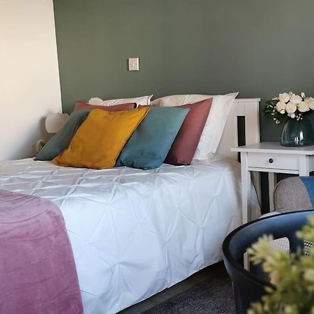 Pretty And Quiet Studio, With Wifi And Parking Лимасол Экстерьер фото